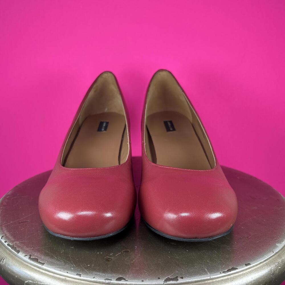 Array Flatter Red Leather Round Toe Low Heel Pump… - image 2